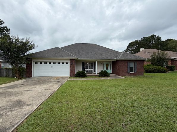 72 Wind Ridge Ln