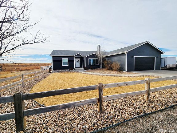 3rd image of 871 County Road 63
