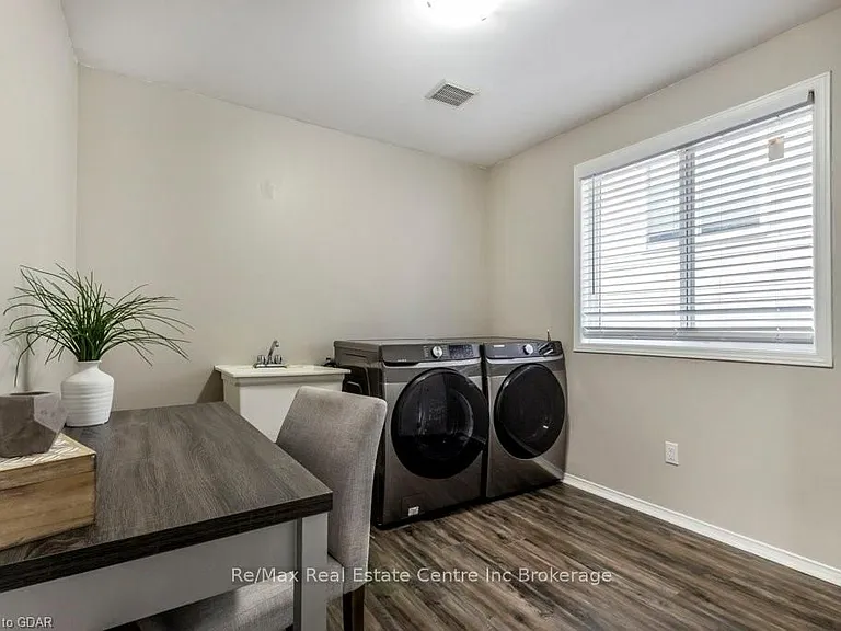 29 Porter Dr — Photo 15