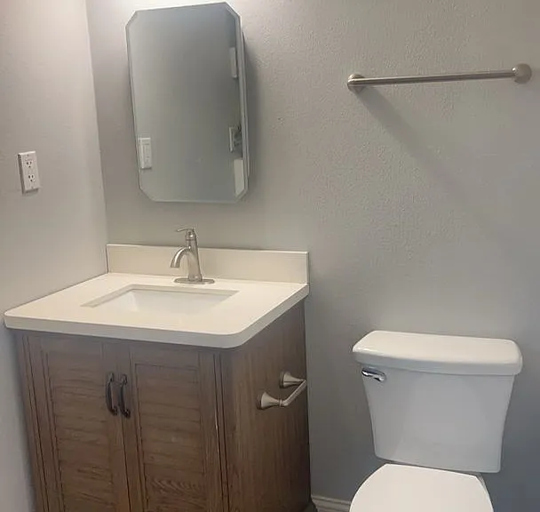 104 Varsity Cir — Photo 31