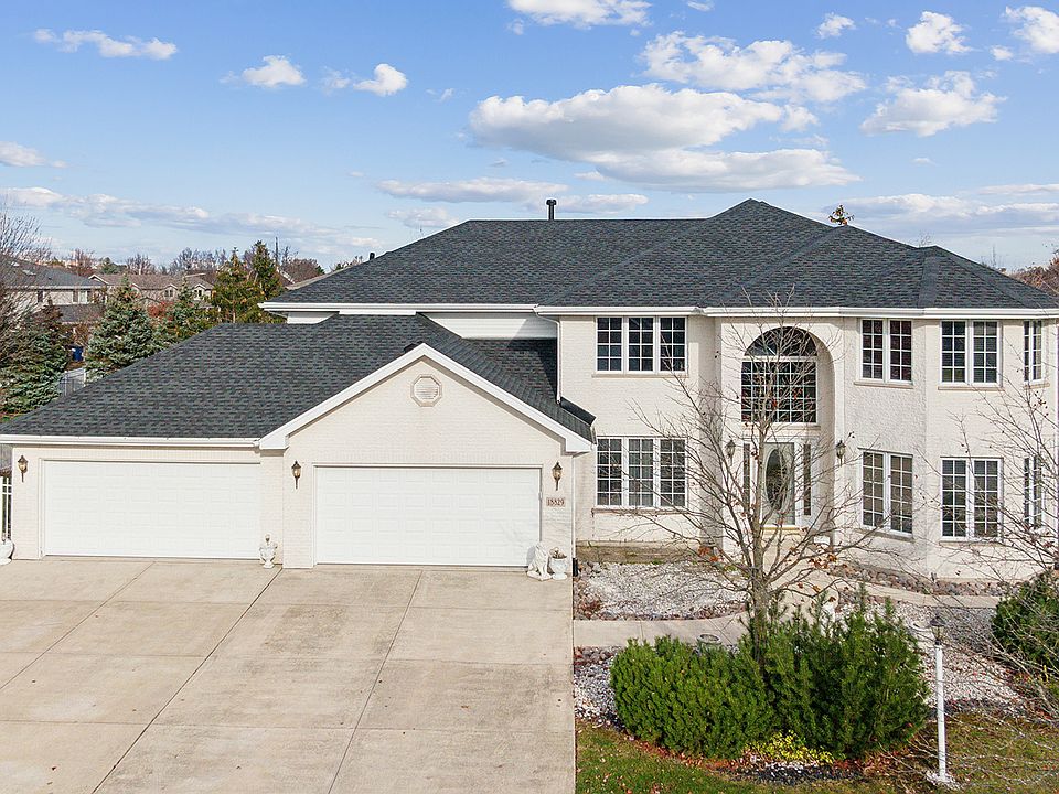 1st image of 18829 Rosewood Ln