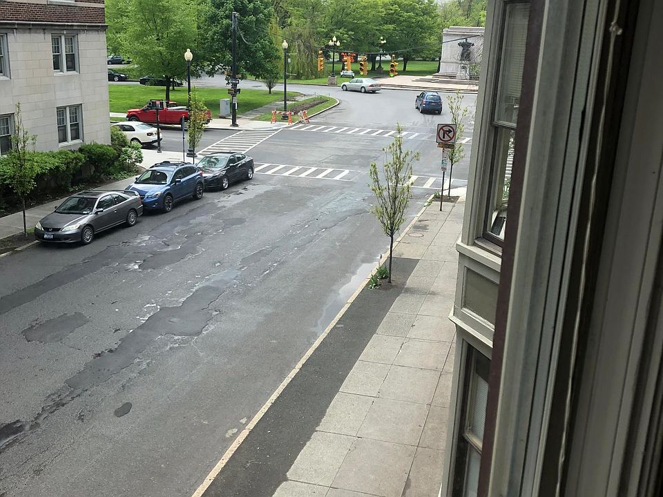 2nd image of 7 Henry Johnson Blvd Bsmt 1