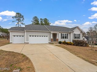12 Cherry Tree Ln, Four Oaks, NC 27524