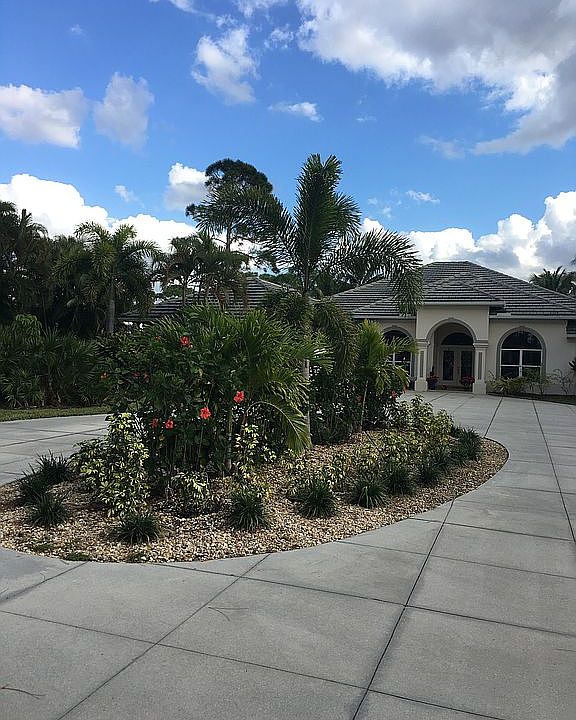1st image of 5061 Cape Cole Blvd