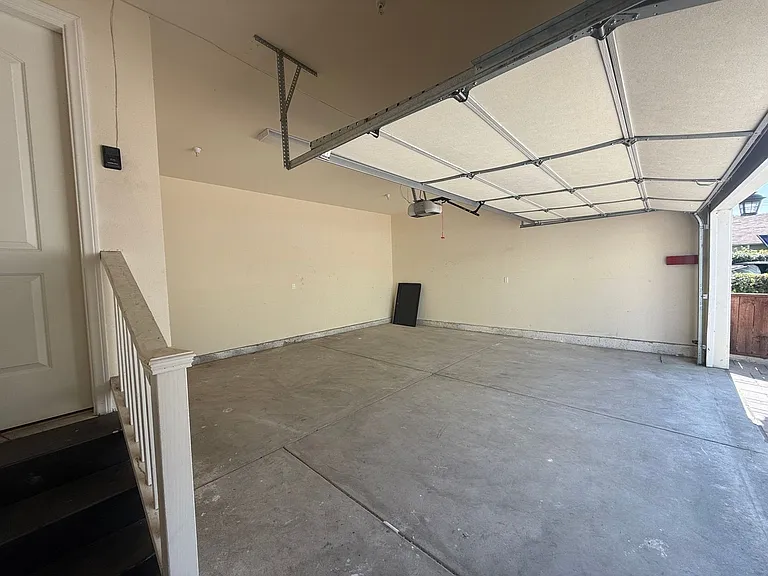 314 E Mission Rd — Photo 22