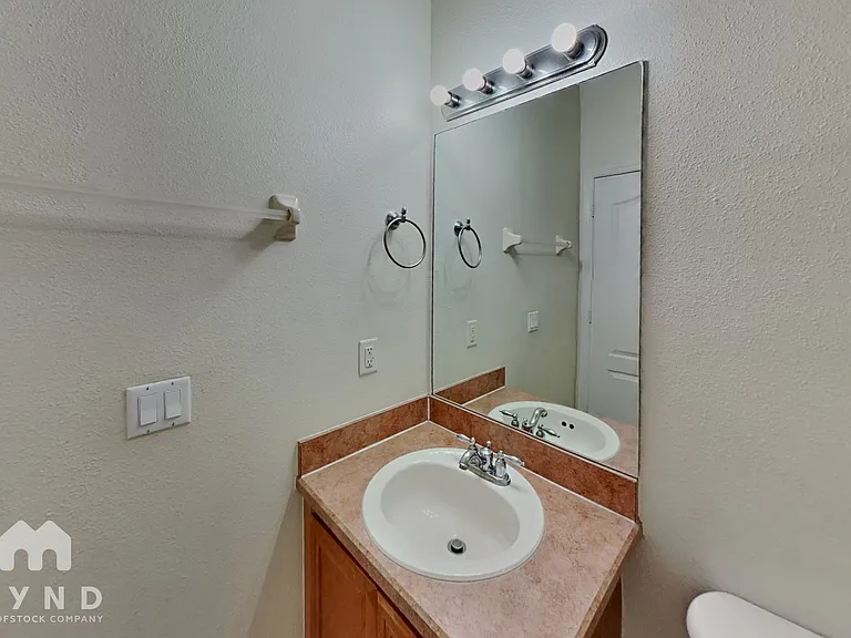 9333 Mandrake Ct — Photo 22