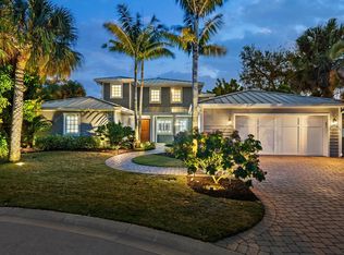 642 Waterside Way, Sarasota, FL 34242