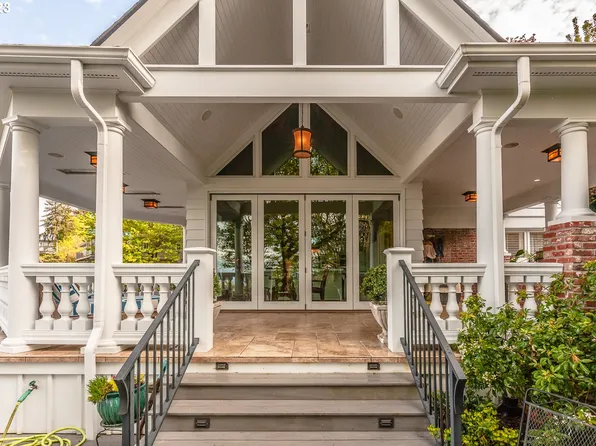 619 NW Alpine Ter, Portland, OR 97210