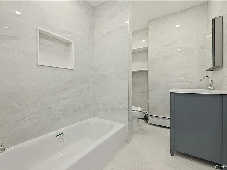 43 New Hyde Park Rd #2 — Photo 11