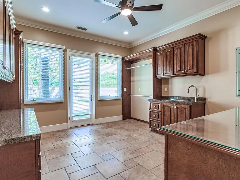 18675 Quail Hill Dr — Photo 57