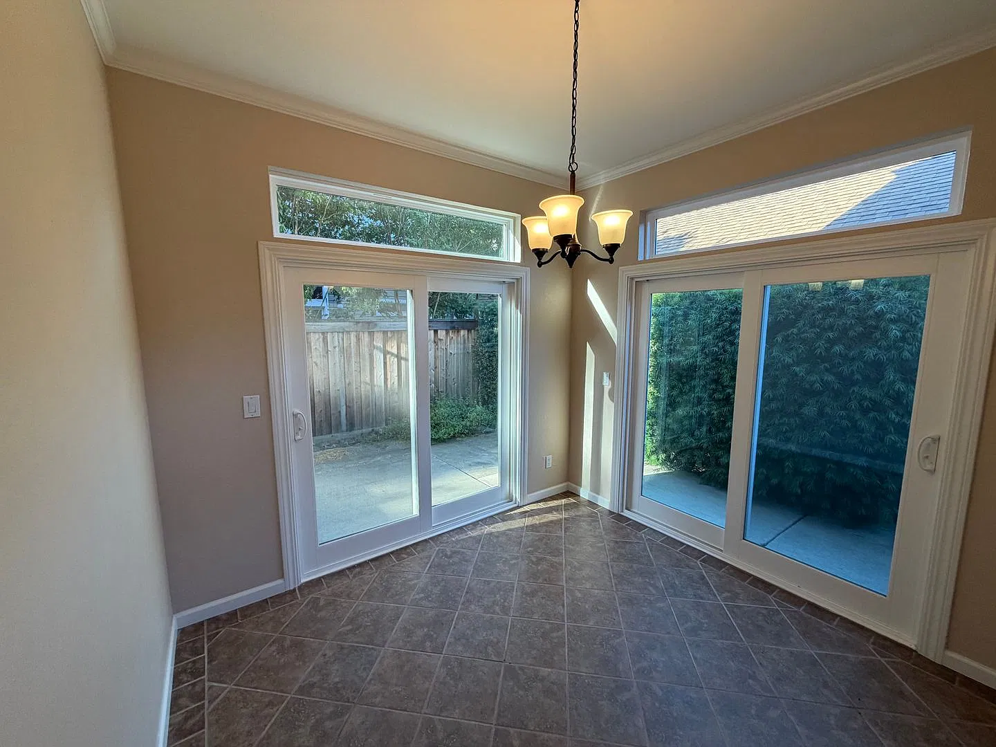 2-Bedroom Corner Townhome in Stonegate Woods, Davis — Photo 4