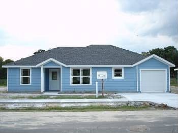 1st image of 15550 NW 136th Ter