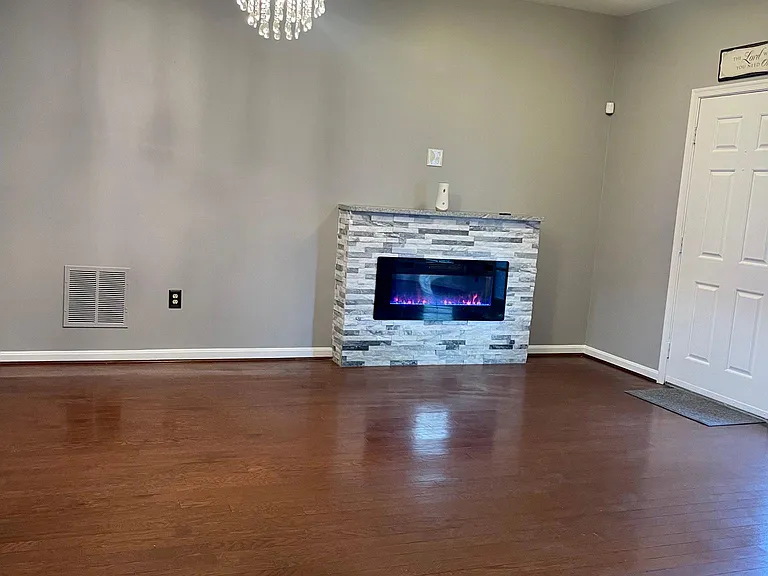 316 Roff Point Dr — Photo 4