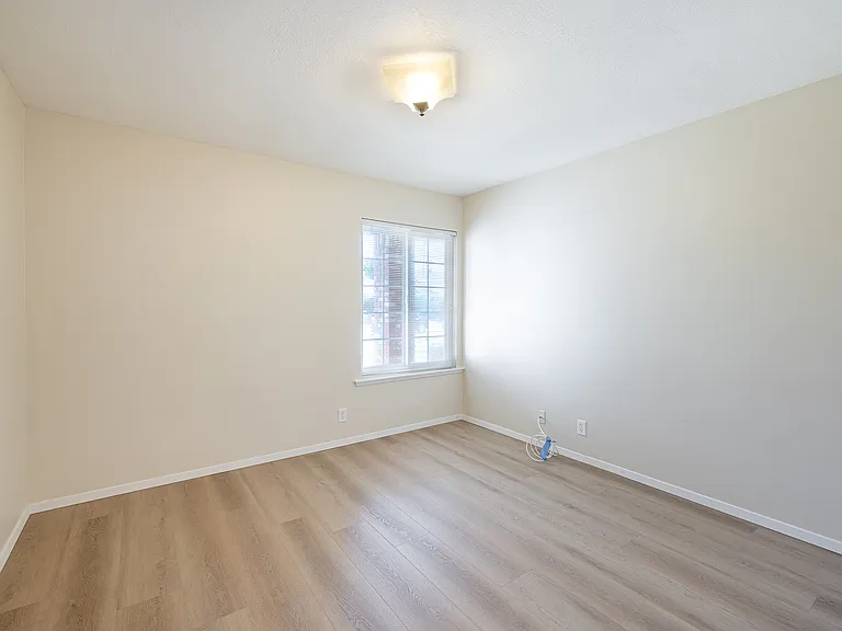 418 Ramble Ridge Dr — Photo 16