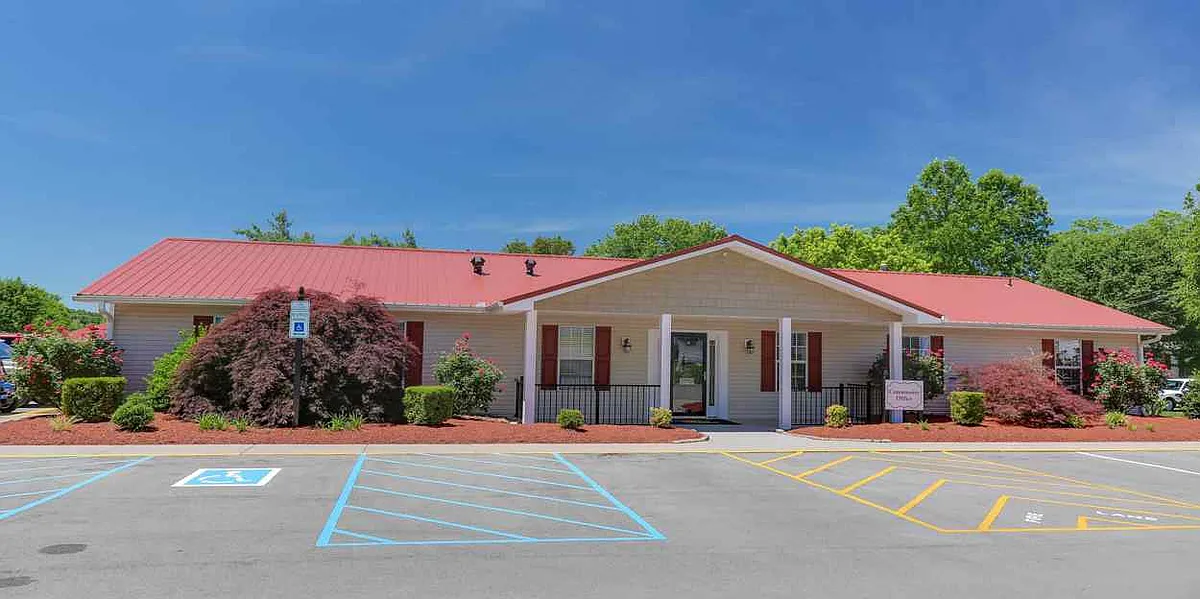 Building Photo - Woodland Meadows