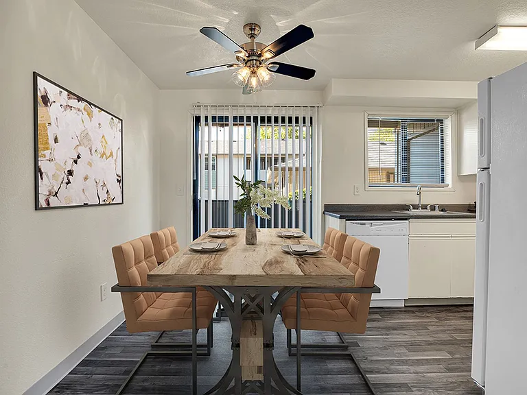 MOUNTAIN VIEW TERRACE — Photo 3