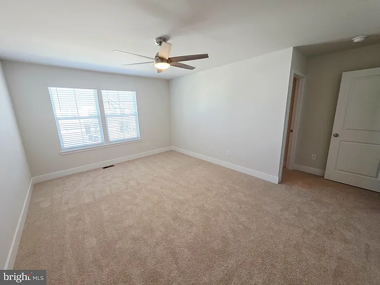 115 Nootka Way — Photo 7
