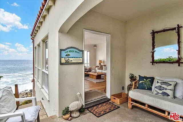 2 bed, 1244 sqft, $11,000 — Photo 3