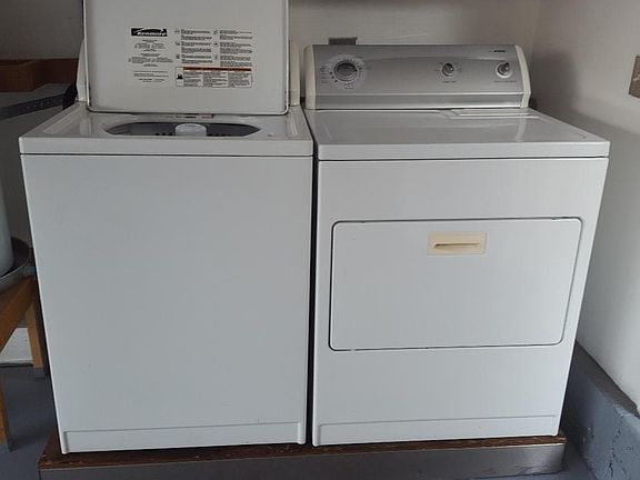 washer and dryer