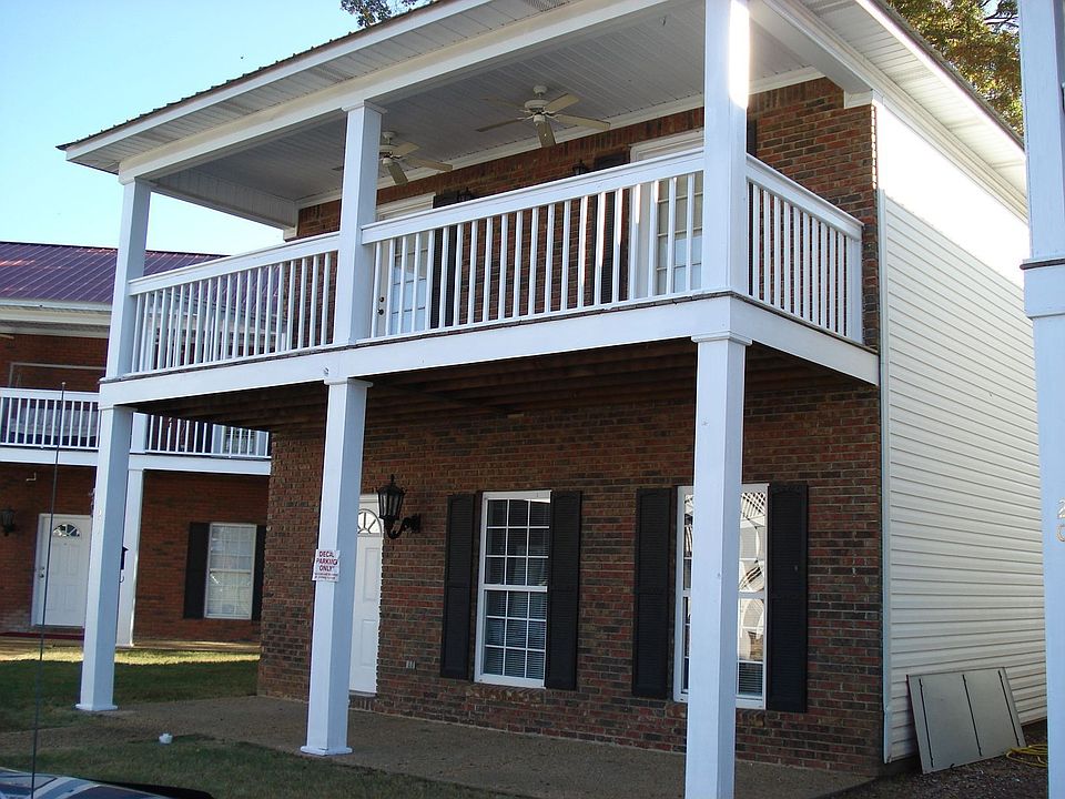 1st image of 24 Brook Meadows Cir