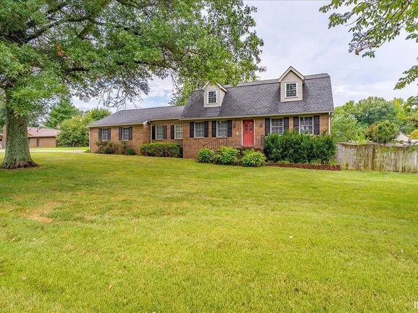 6800 Sharon Rd, Newburgh, IN 47630