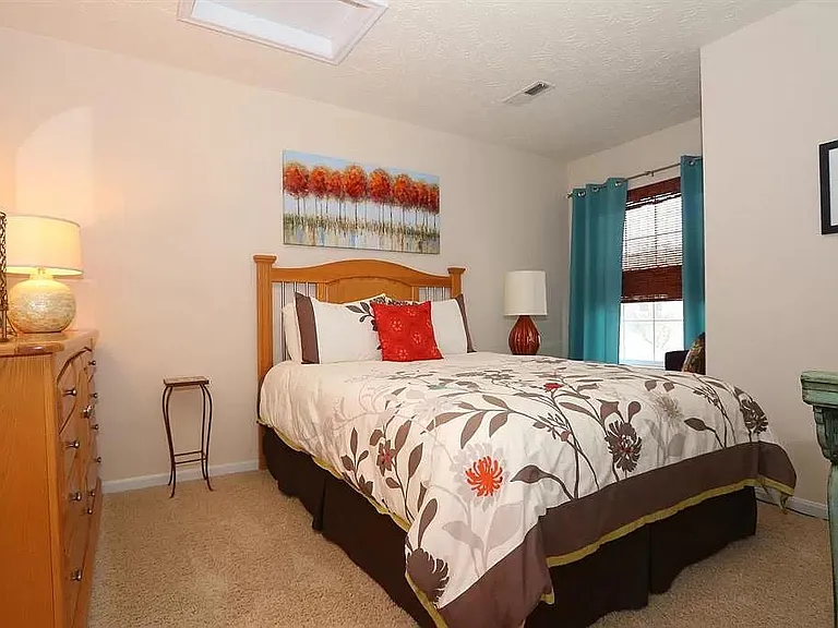 5602 Waterside Dr — Photo 17