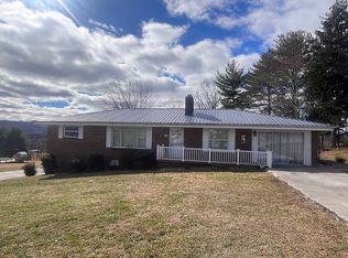 331 Hunt Ave, Church Hill, TN 37642