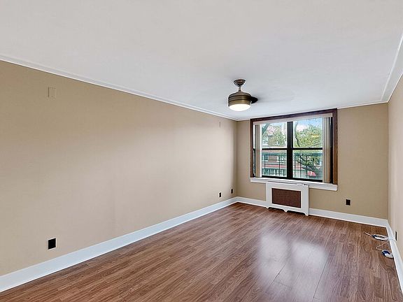 4th image of 52-30 39th Ave APT 2B