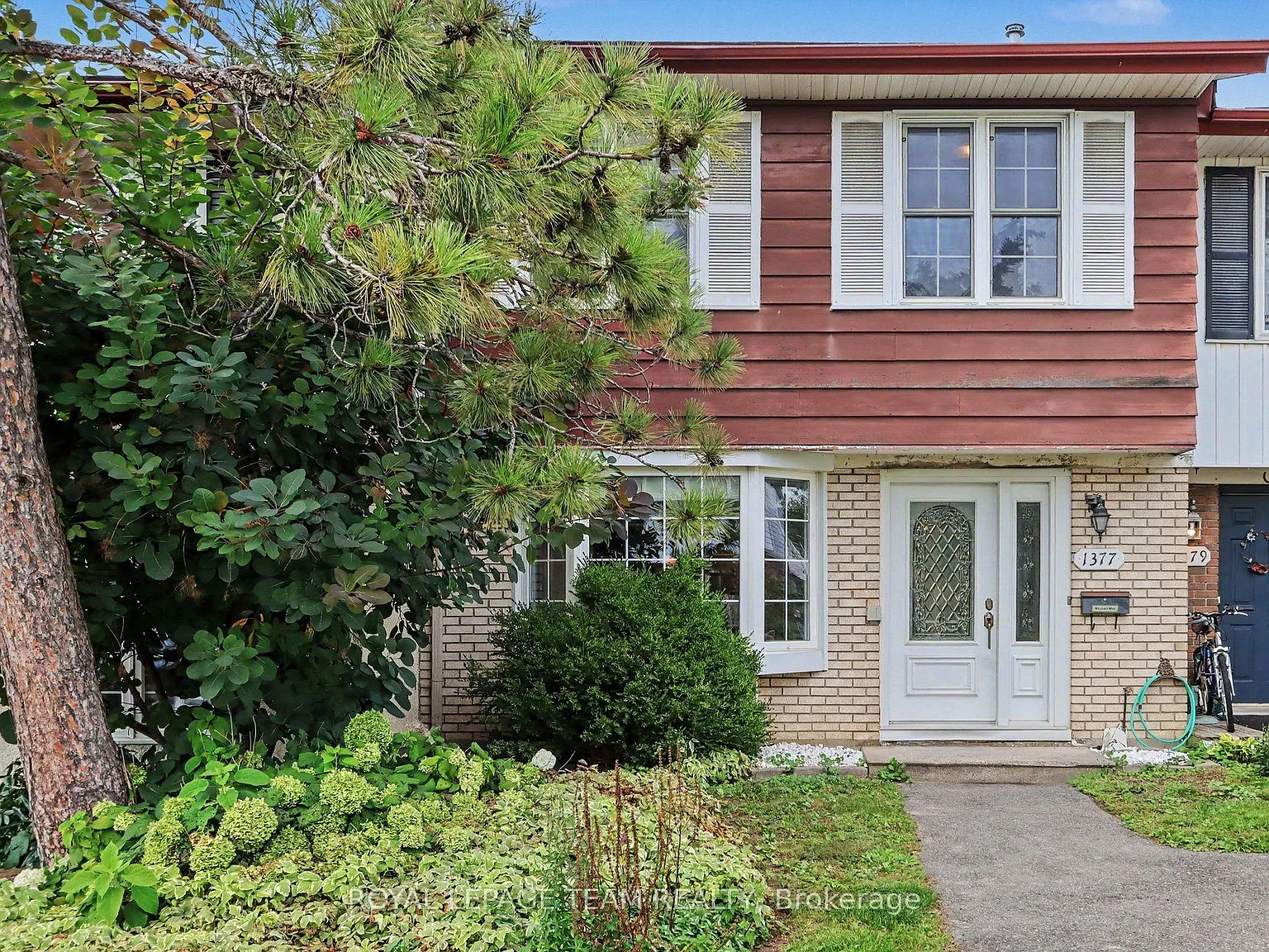 3 bed, $2,550 — Photo 1