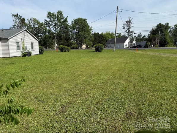 1566 Crawford Rd, Rock Hill, SC 29730