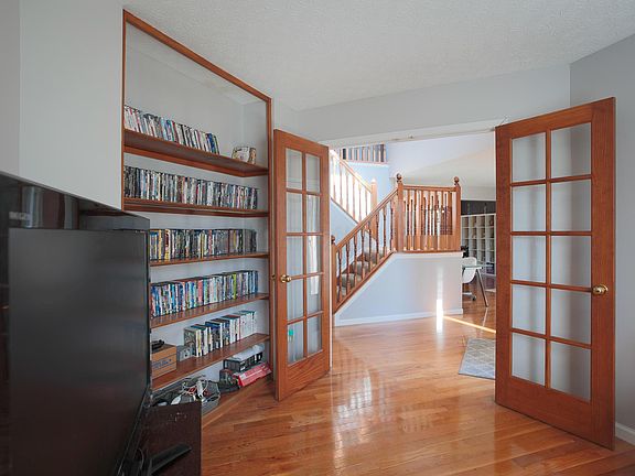 4th image of 12198 Derby Ct NW