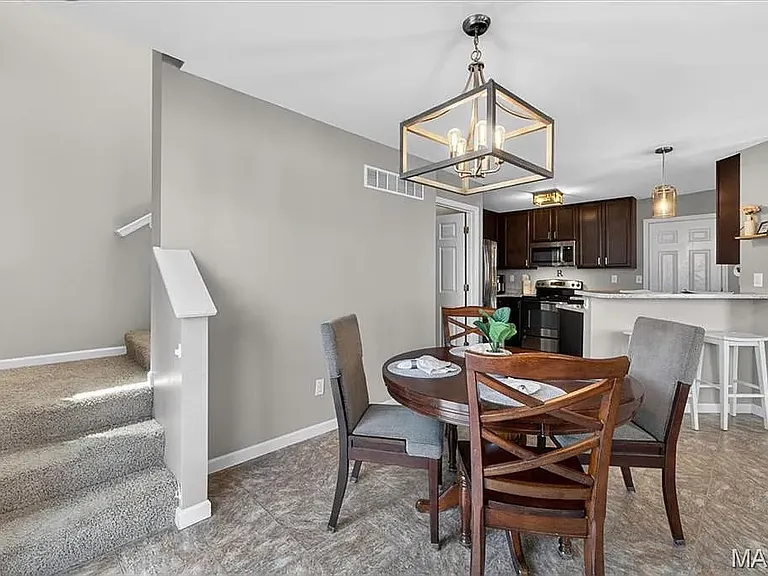 7146 Welsh Dr — Photo 7