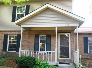 1176 Worthington Woods Blvd, Columbus, OH 43085