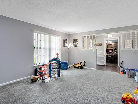5th image of 449 Homer Ave