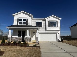 19 Kingsford Ln, Fuquay Varina, NC 27526