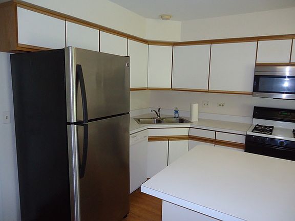 5th image of 1834 Oslo Ct