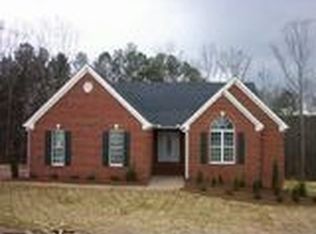 1150 Roberta Dr, Bishop, GA 30621