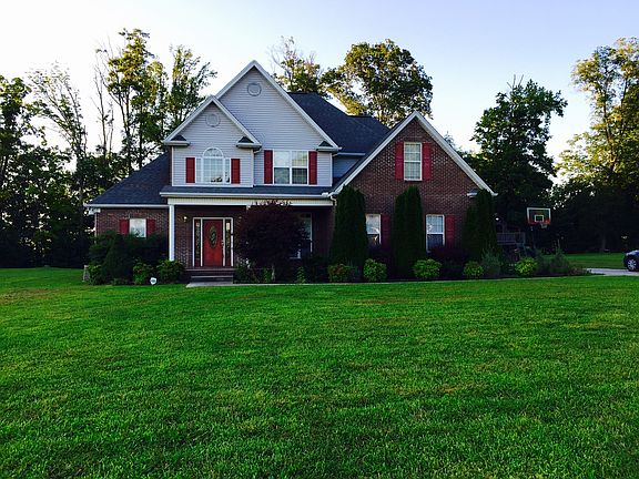 3rd image of 5 E Woodside Dr