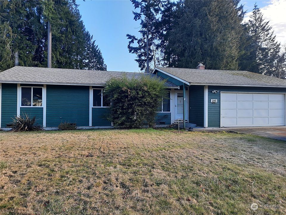 1st image of 295 NE Silver Pine Drive