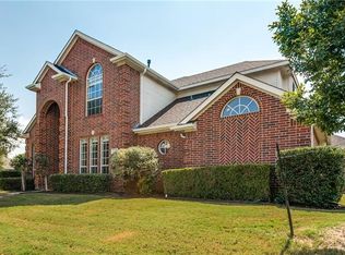 2000 Vista Dr, Lewisville, TX 75067