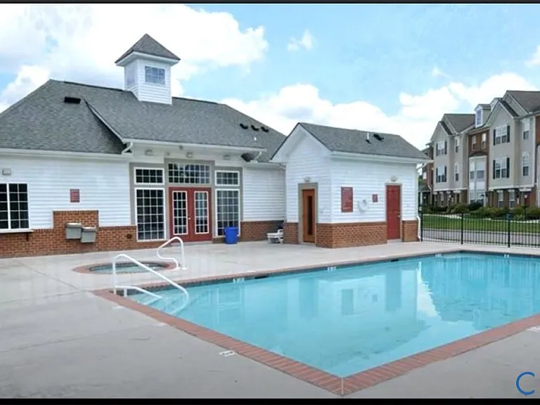 7348 Pebble Lake Dr — Photo 11