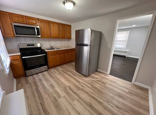 9 Byron Pl APT 2, Somerset, NJ 08873
