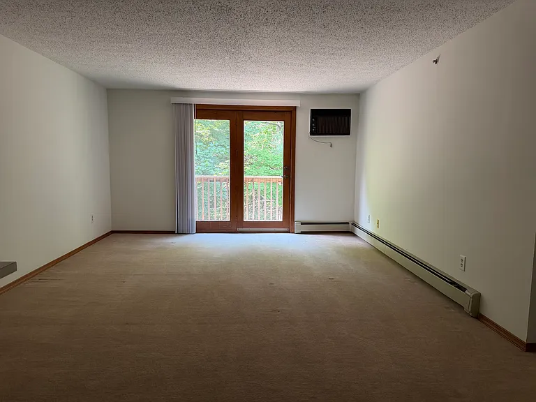 The Highlands Apartments — Photo 24