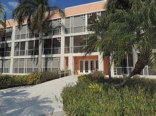 75 Gulfstream Rd APT 104B, Dania Beach, FL 33004