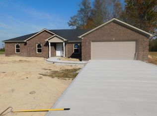 1035 Diamond Brook Dr, Richmond, KY 40475