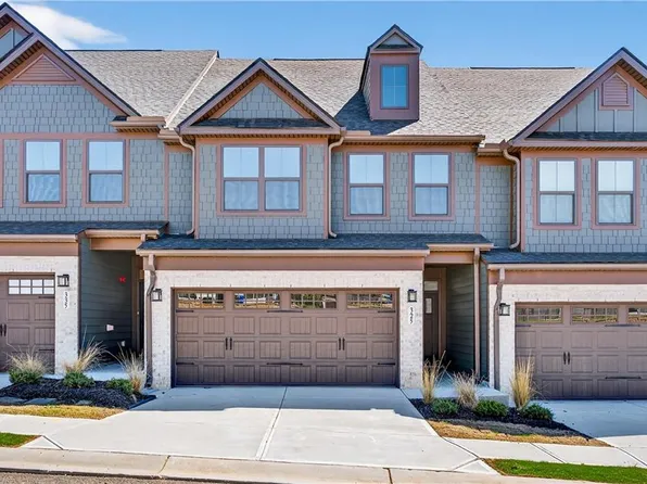 325 Enchanted Ct, Fayetteville, GA 30214