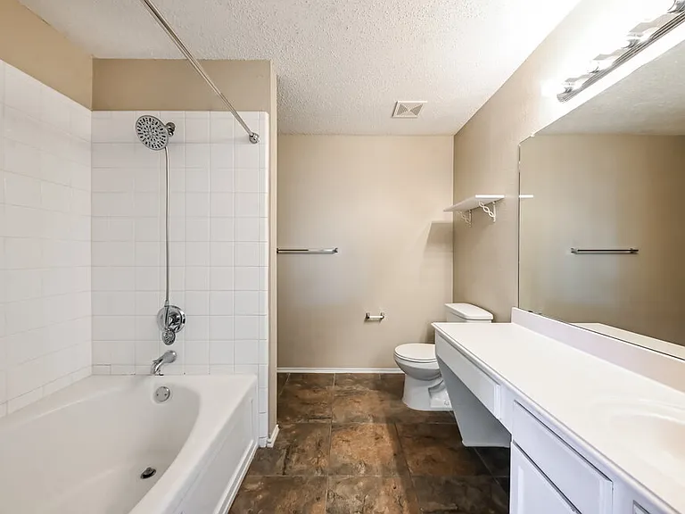 8413 Canvasback Ln — Photo 14