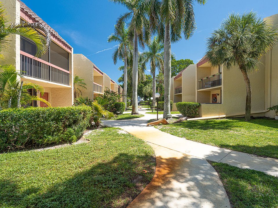 1st image of 769 SE 1st Way #85