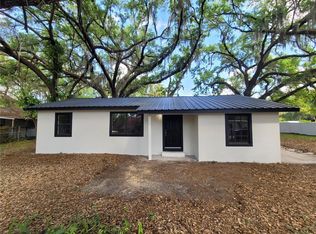 2804 Robinson Rd, Plant City, FL 33565