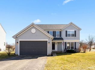 32 Ridgefield Rd, Oswego, IL 60543